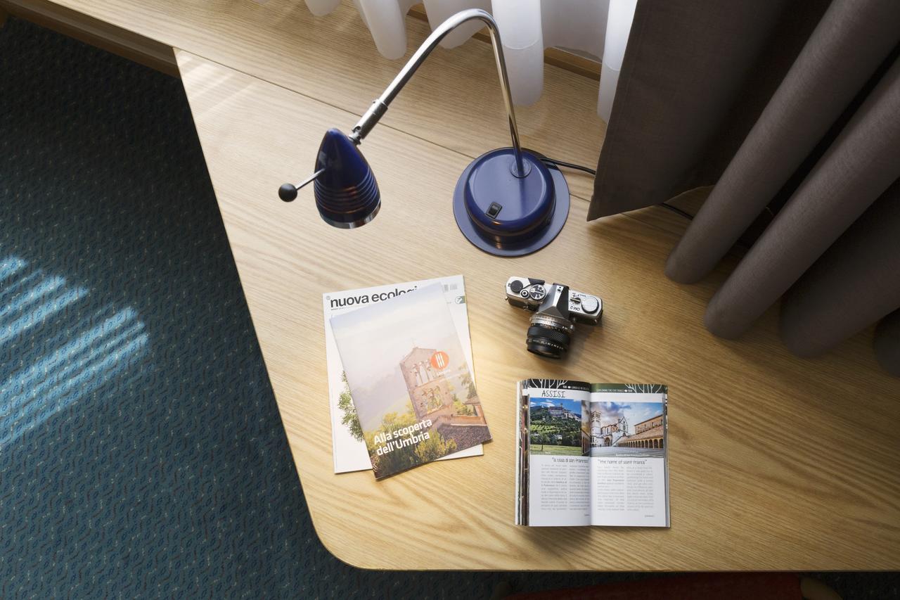 City Hotel & Suites 폴리뇨 외부 사진